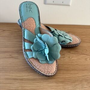 b.o.c. Women's Aqua Floral Sandals - NWOT